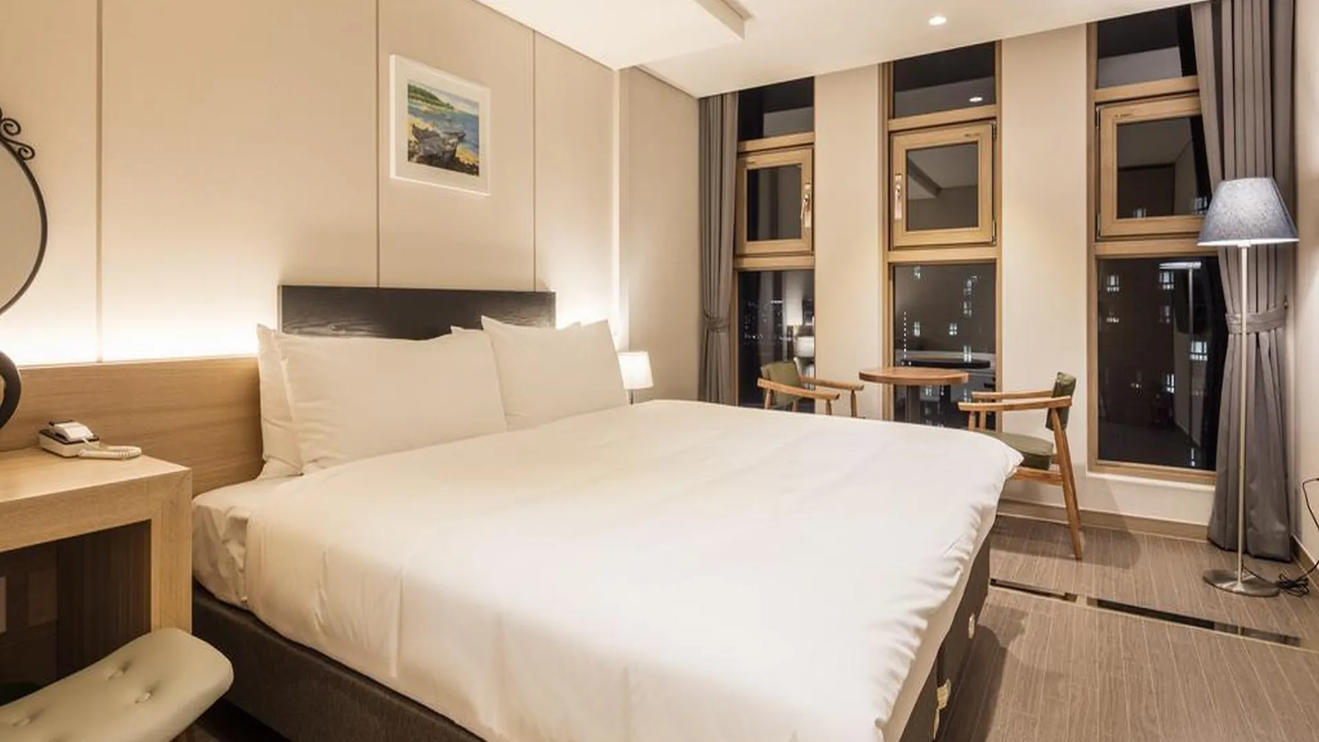 The First Stay Hotel Seoul 3*,